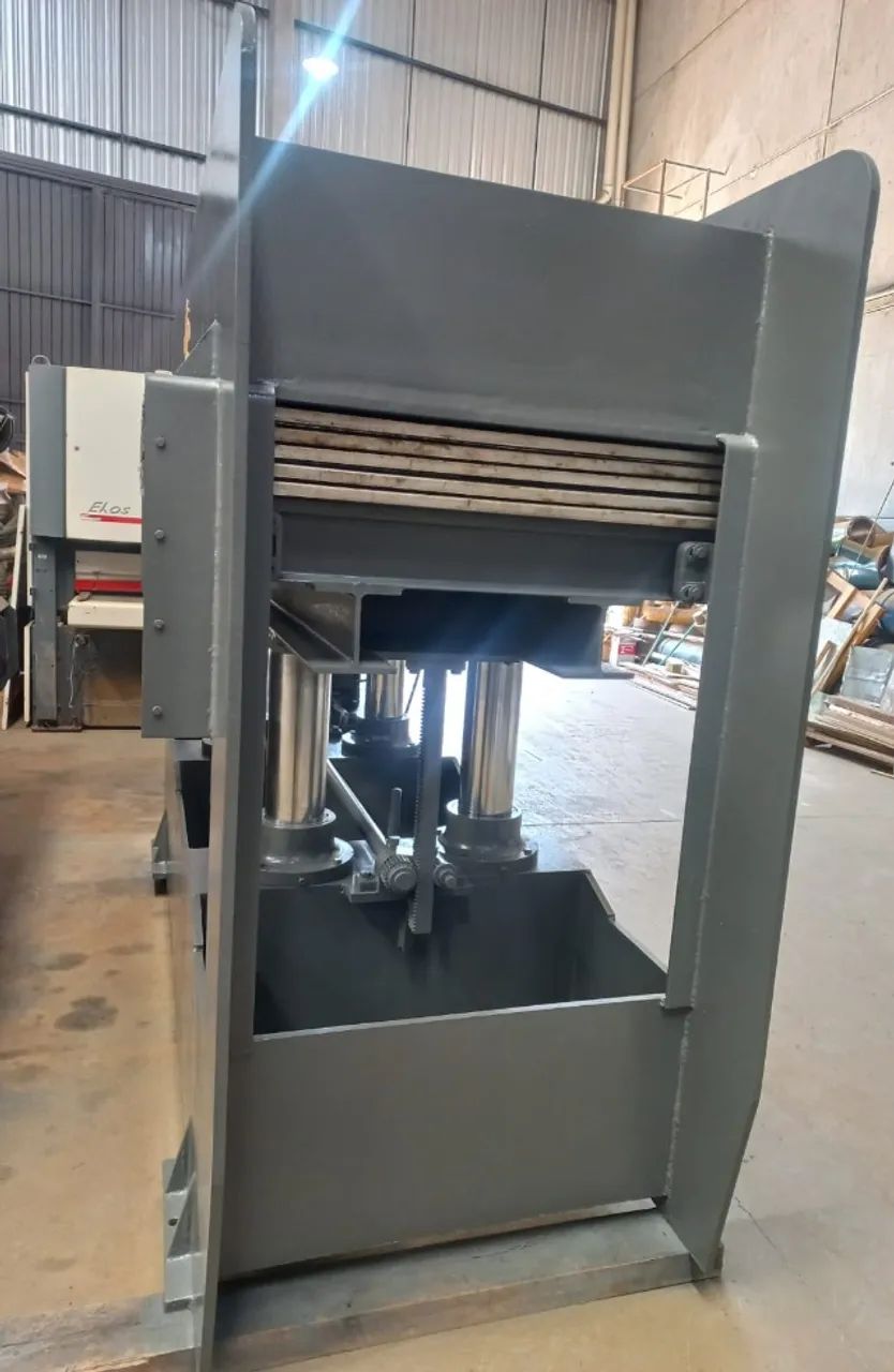 Prensa Hidráulica Elétrica Invicta - Reformada e pronta para produção - Foto 2