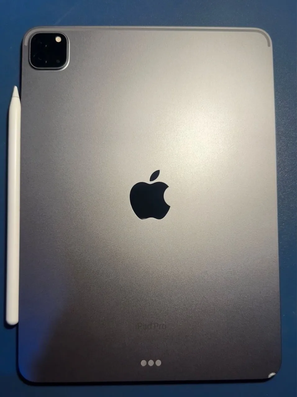 iPad Pro 11-inch (4ª geração) com Wi-Fi 128GB com Apple Pencil