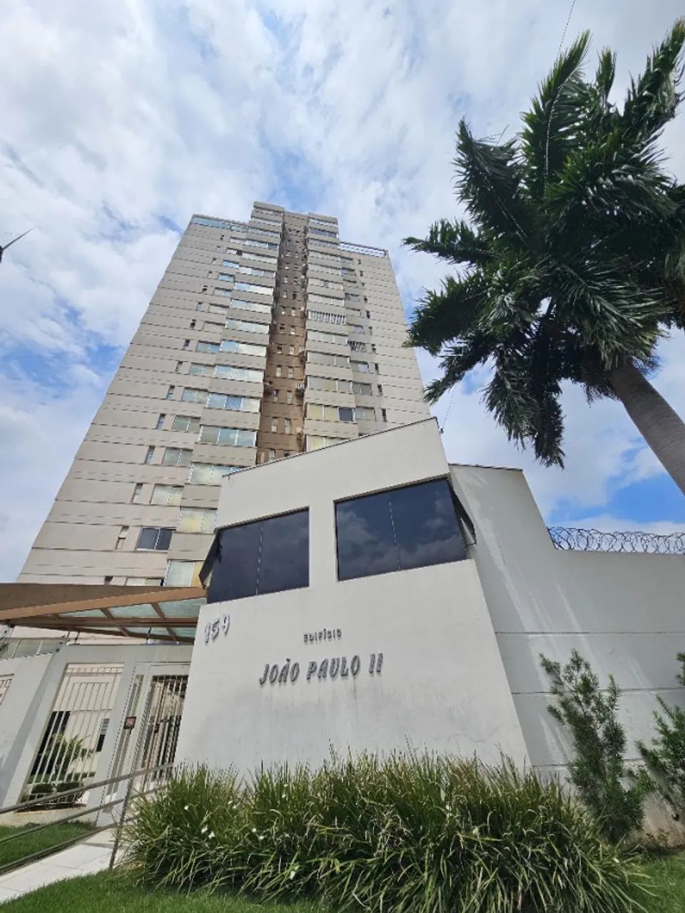 Edf. João Paulo II, apartamento 117 metros com 03 quartos em Av. CPA