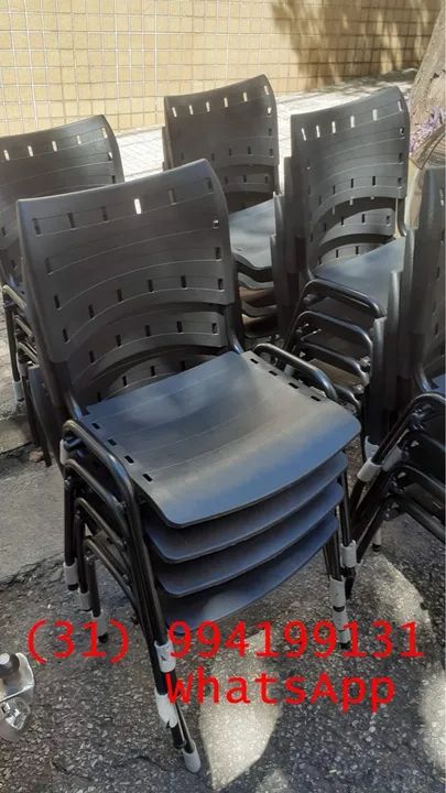 Cadeiras na cor Preta Novas Frete grátis  - Foto 2
