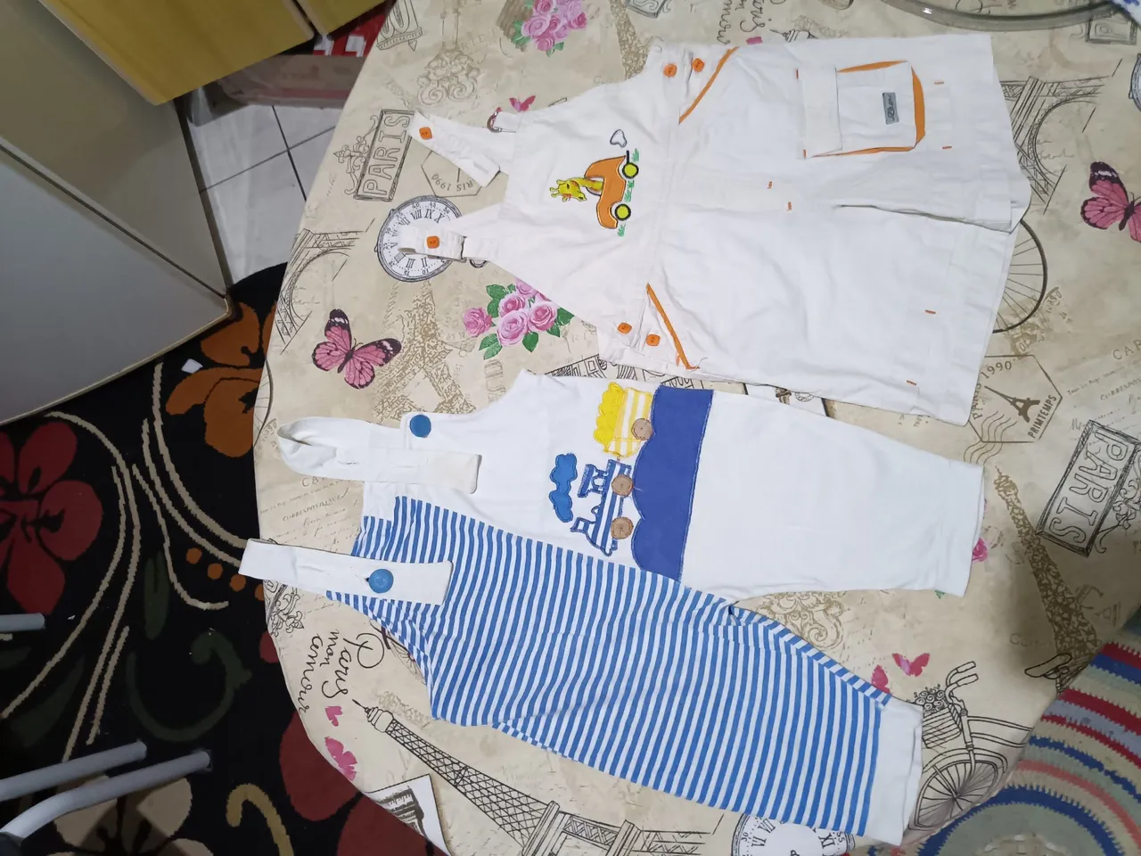 Conjunto de Macacão para Bebê - 2 Peças