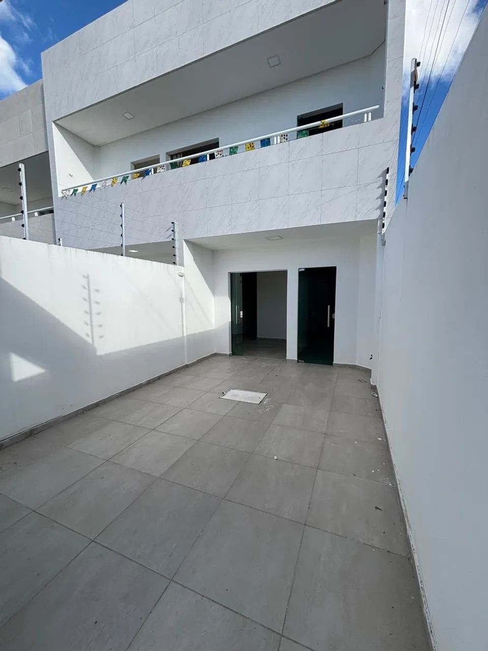 Casa de três quartos sendo uma suíte no bairro Kennedy - Foto 2