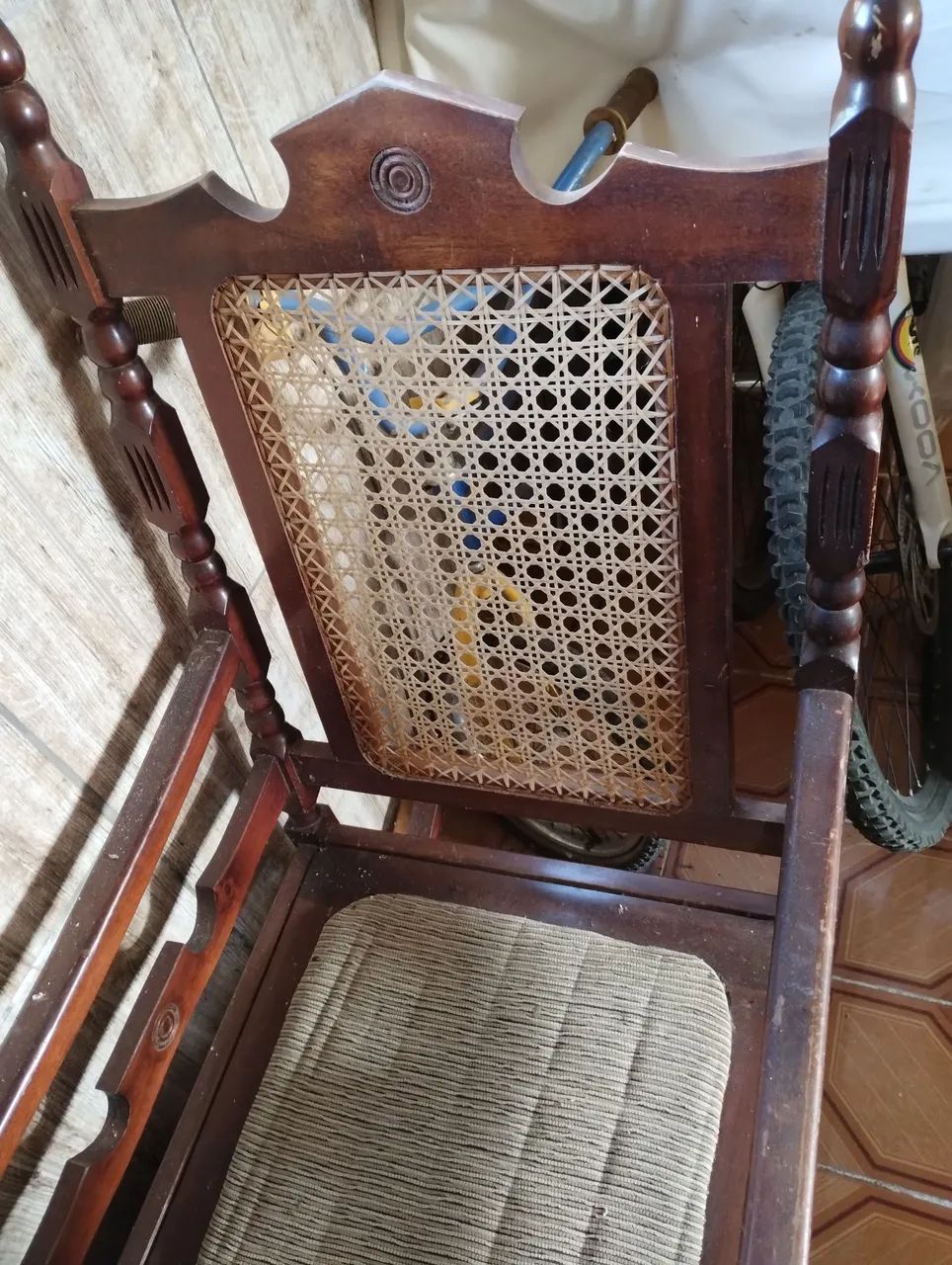 Cadeira de balanço para reforma 