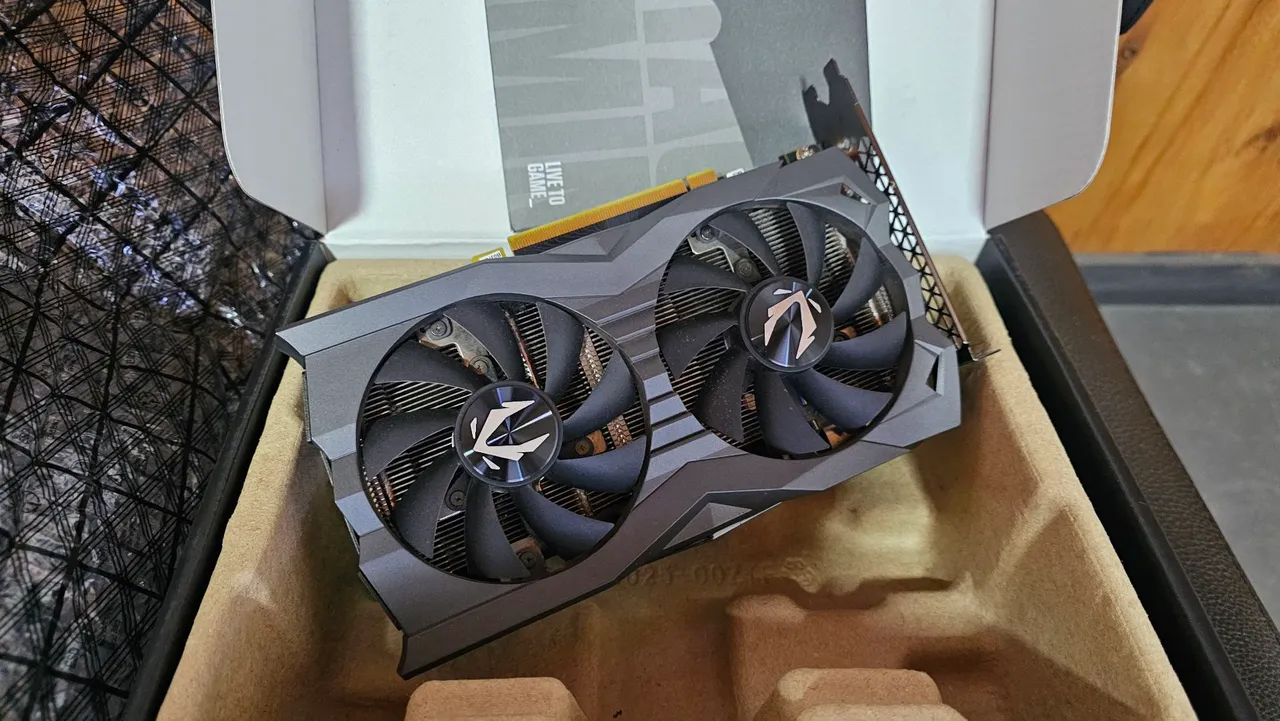 Placa de Vídeo Zotac GeForce RTX 1660super