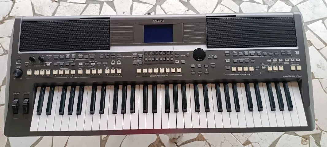 Teclado Yamaha s670 EXTRA - Foto 5