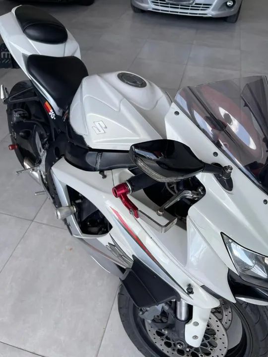 Suzuki GSXR750 Srad | 2011 - Foto 2