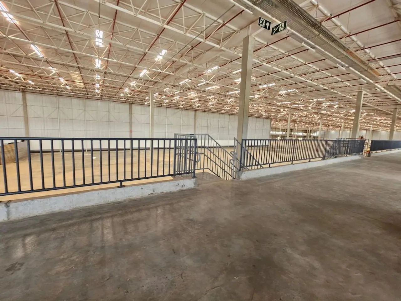 Galpão Logístico para locação com 1.824m² de ABL, 04 docas, Pé direito 12 mts, em Goiânia  - Foto 11