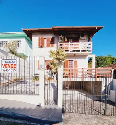 Casa 2 pisos duas moradias completas em cada piso próx. as pontes