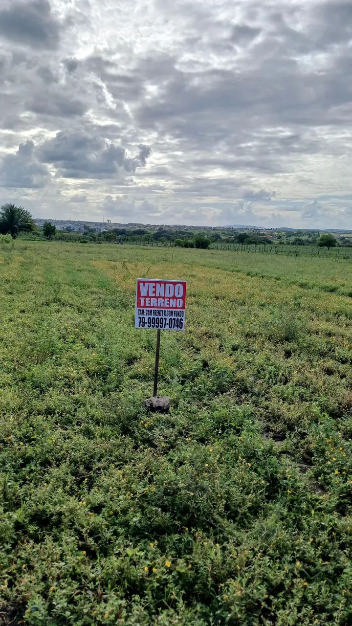Vende-se terreno