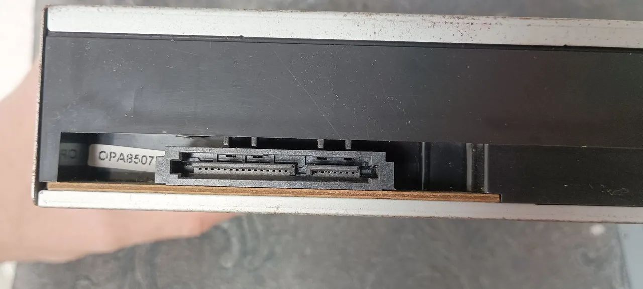 Leitor de CD, DVD e cartão de memoria LG64407623063681122