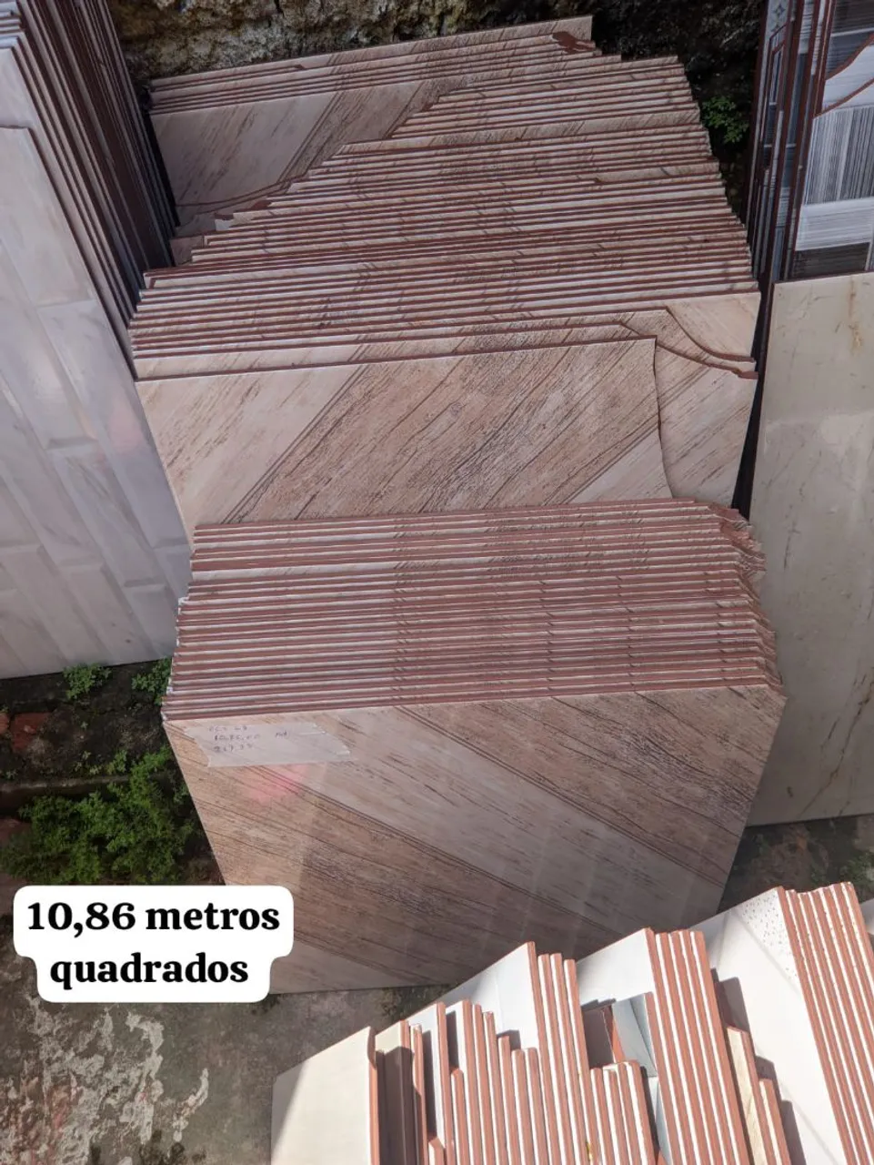 10,86m² de Porcelanato - Novo