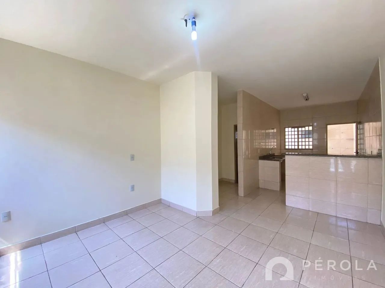 Casa 02, Avenida C-5, Qd. 52, Lt. 06, Vivenda Donaciano, Jardim America, Goiânia GO - Foto 3