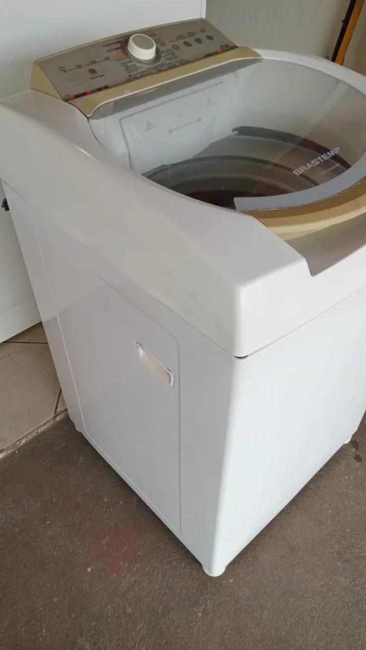 Vendo Maquina de lavar Brastemp 11 kg cesto de inox