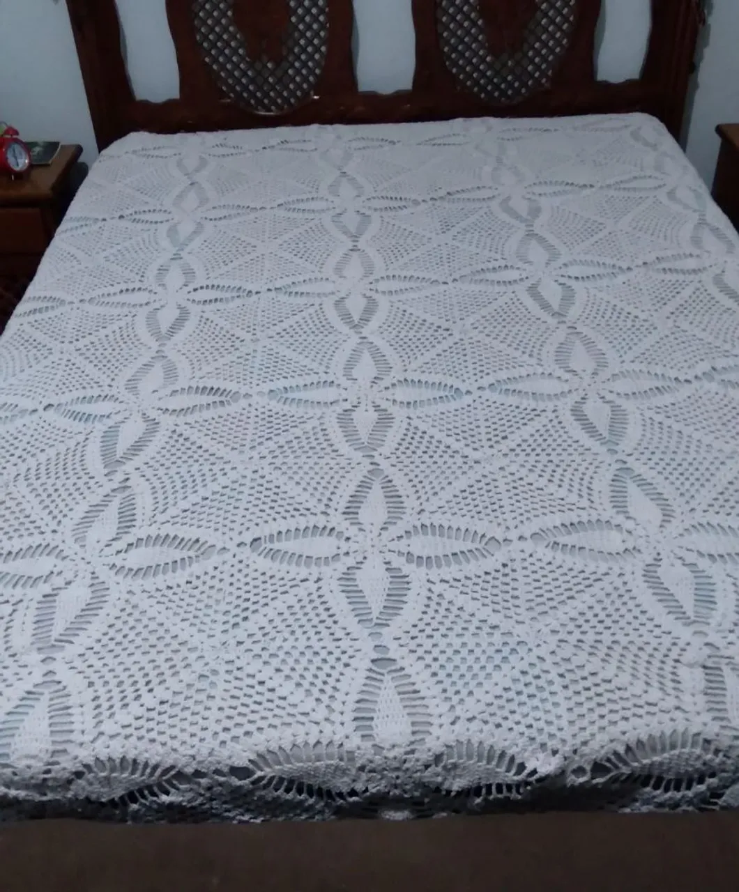 Colcha Artesanal em Crochê - Elegância e Conforto