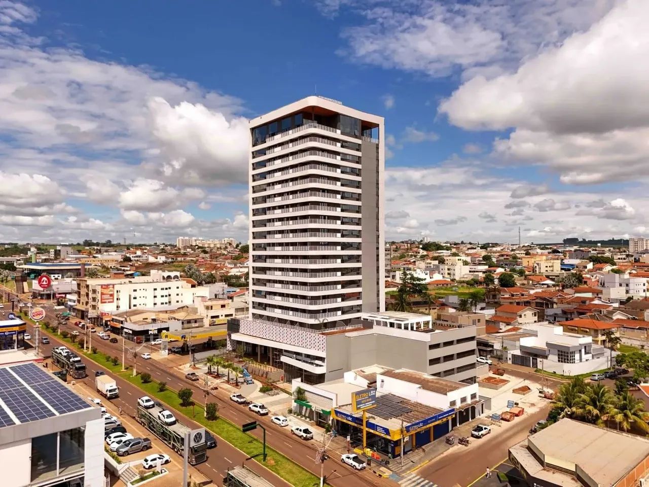 Loja comercial disponível para locação no Edifício Soul Business, na avenida presidente Va
