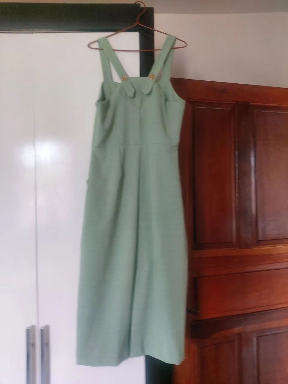 Vestido verde com Botões Dourados - Foto 3