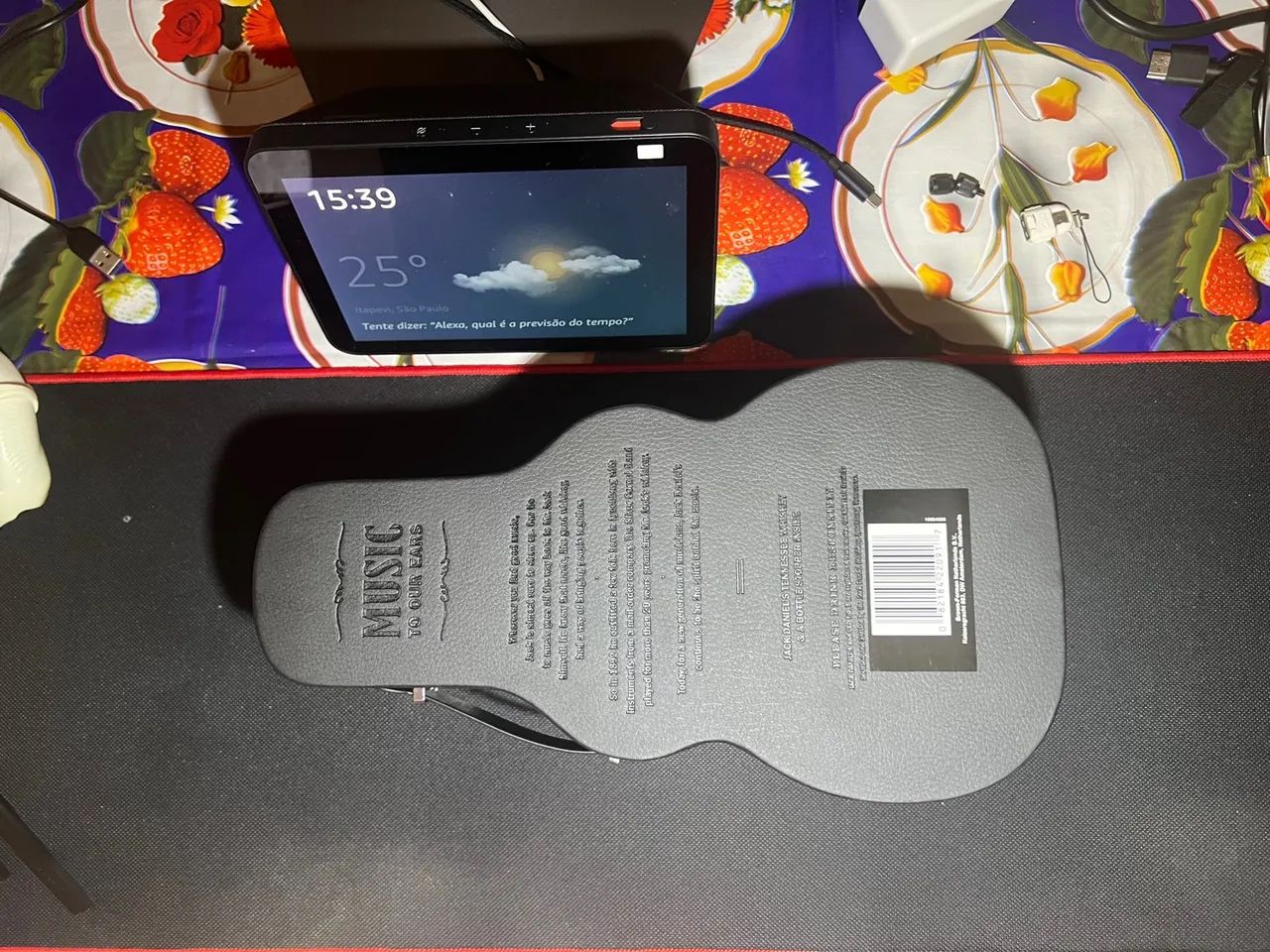 Estojo Case em Formato de Guitarra Porta Garrafa - Foto 2