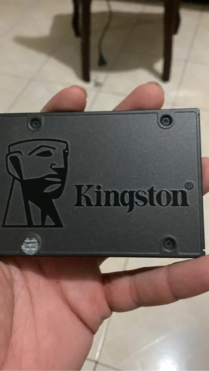 SSD KINGSTOM 240 GB 