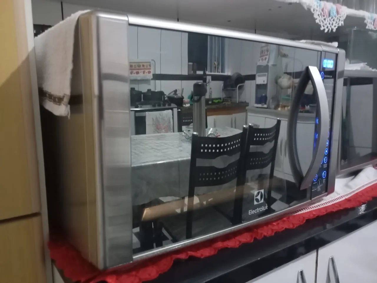 Microondas Electrolux MEC41, Elegante com diversas funções, Perfeito!  - Foto 5