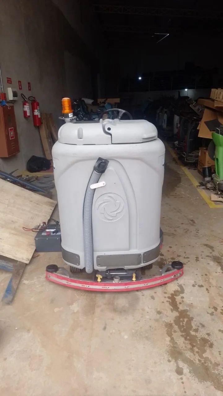 Máquina Para Limpeza De Pisos Adgressor - Foto 3