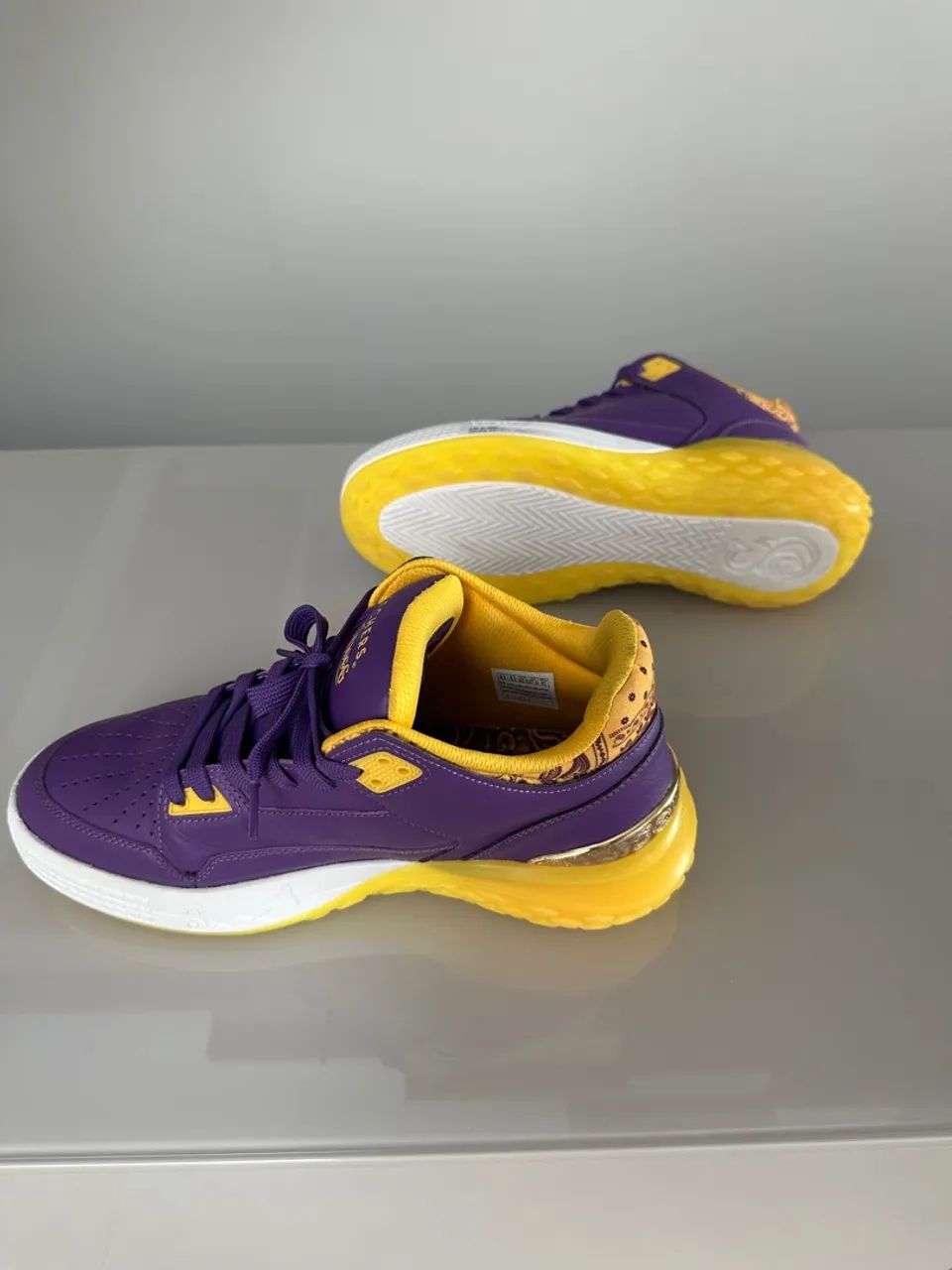 Skechers Snoop Dogg - Edição Especial - Tamanho 41 - Calçados