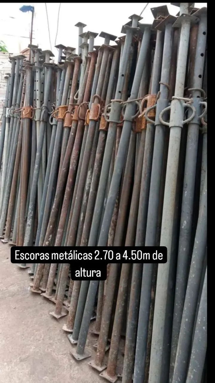Escoras Metálicas Ajustáveis - 2.70m a 4.50m