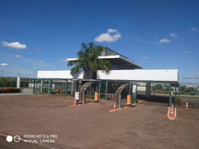 VALÊNCIA II ( TERRENO ESQUINA 320 m2 )