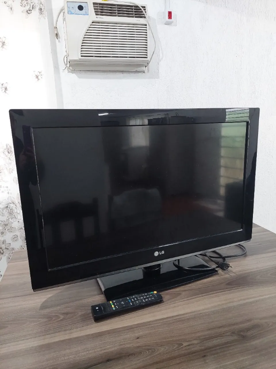 TV LG 32'' LCD