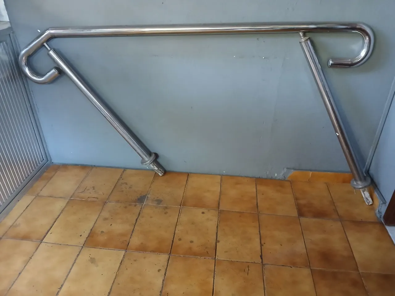 Corrimão de aço inox para escada