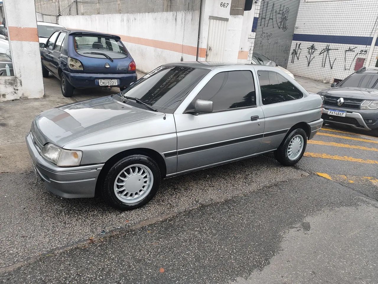 Ford Escort GL 1.8i / 1.8, foto 5 de 9