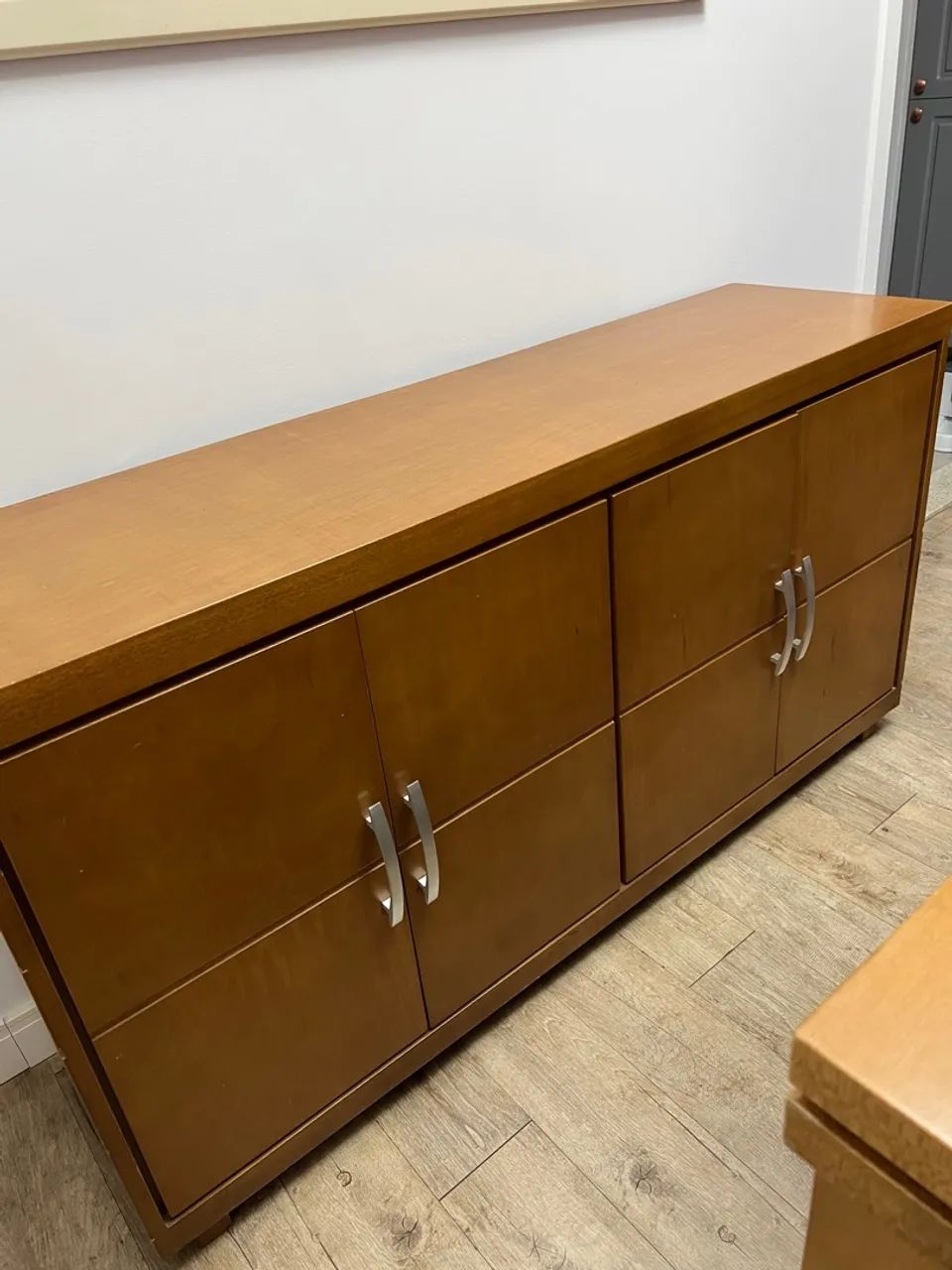 Jogo de mesa com 6 cadeiras - Foto 2