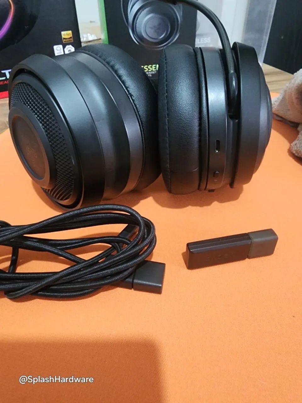 Razer Nari Essential RC30-026901 Wireless Gaming Headset Black - Foto 3