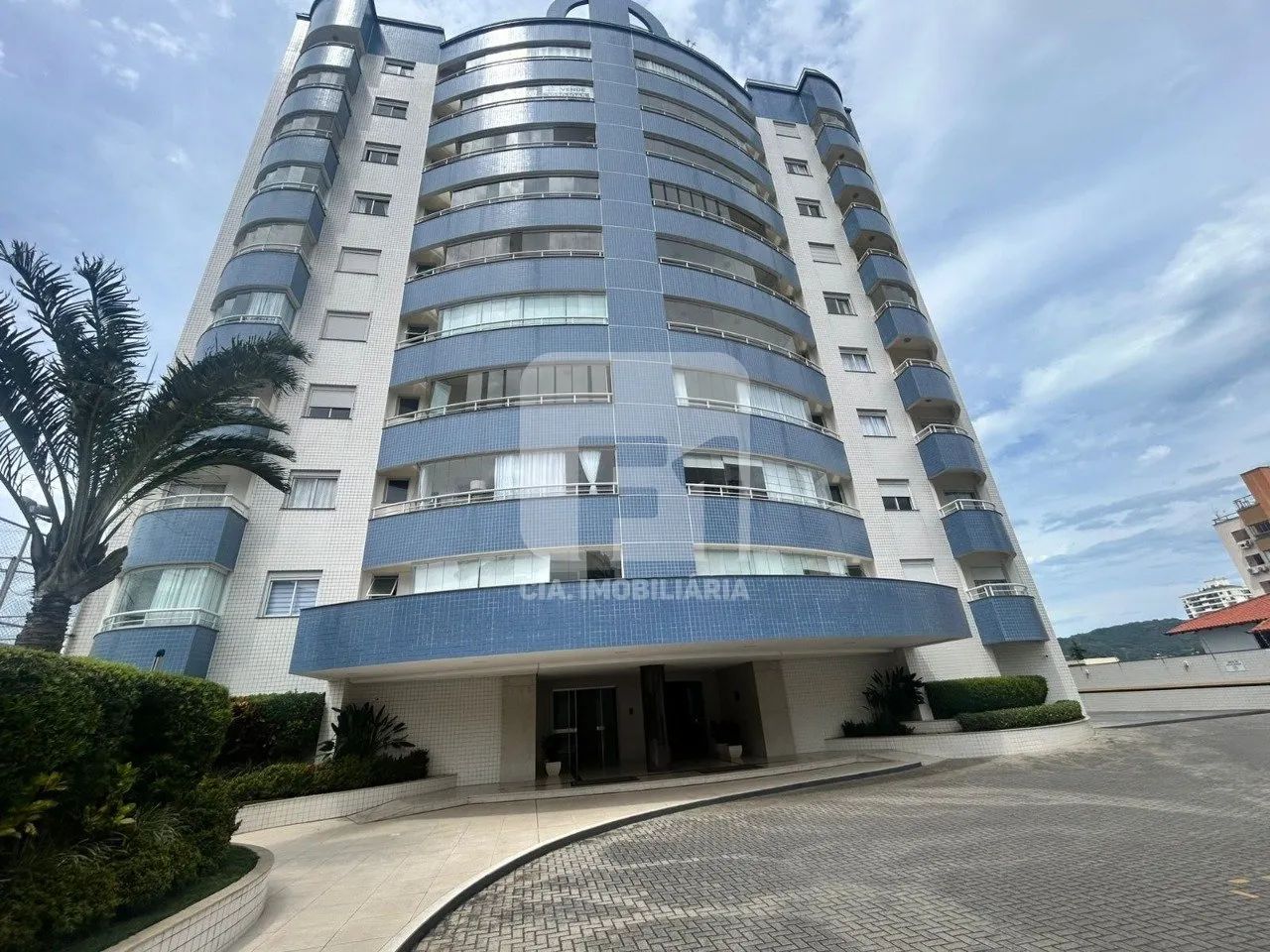 Apartamento de 4 dormitórios à venda na Trindade - Foto 2