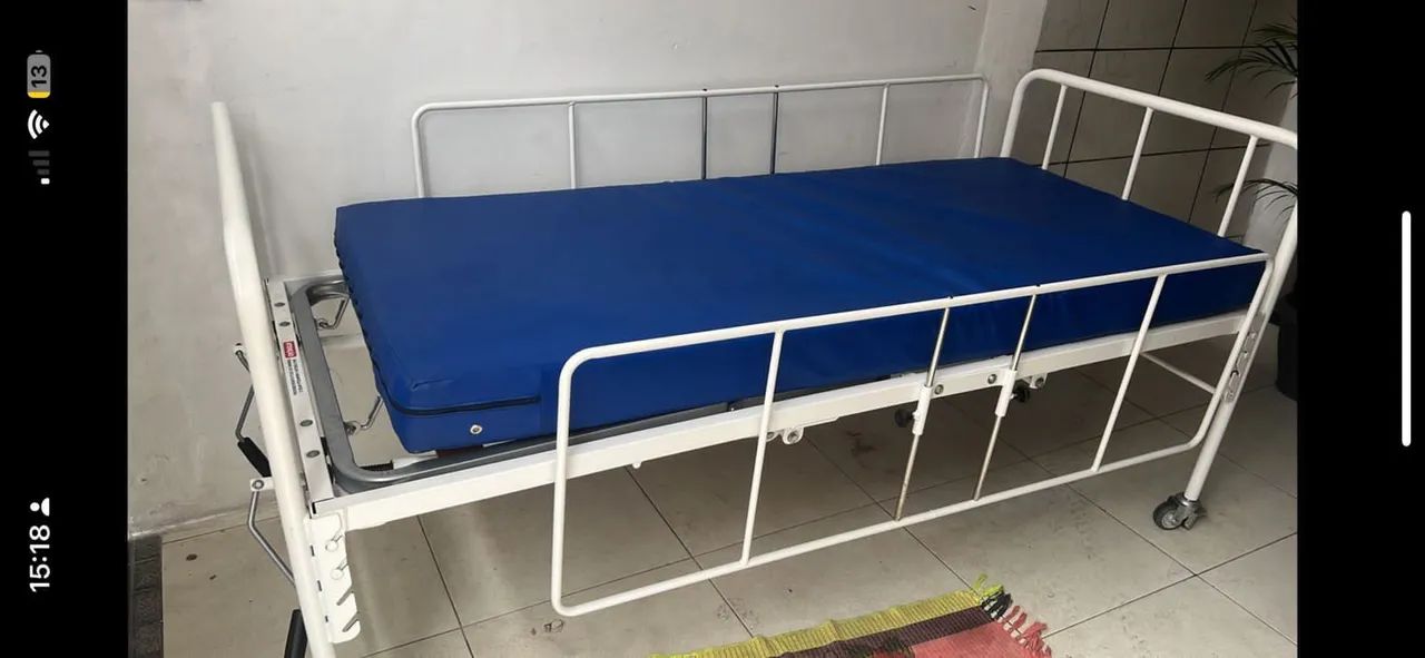 Cama hospitalar 2 Manivelas 