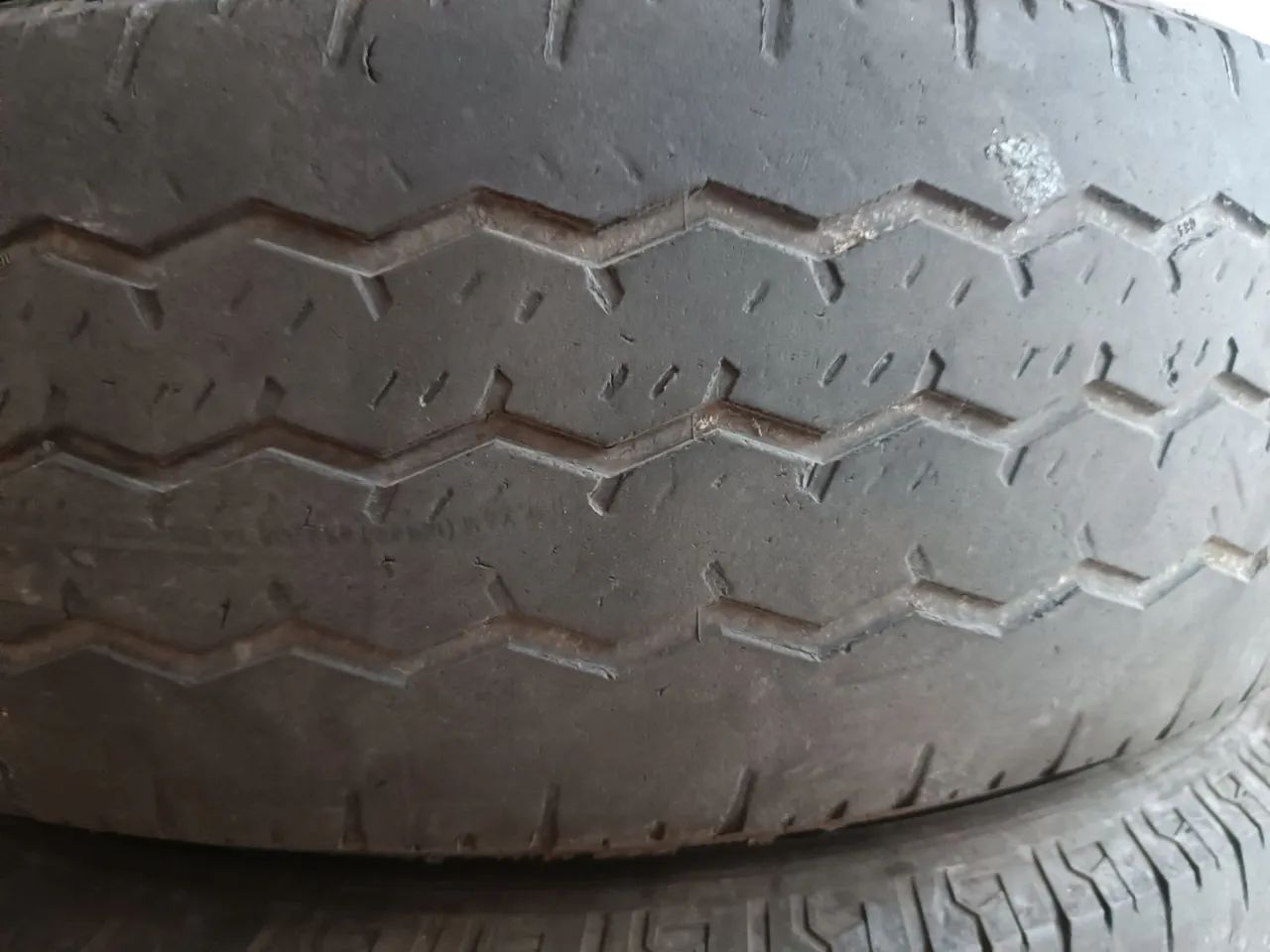 Pneus Sprinter/Ducato/Master/Iveco 225/75R16 