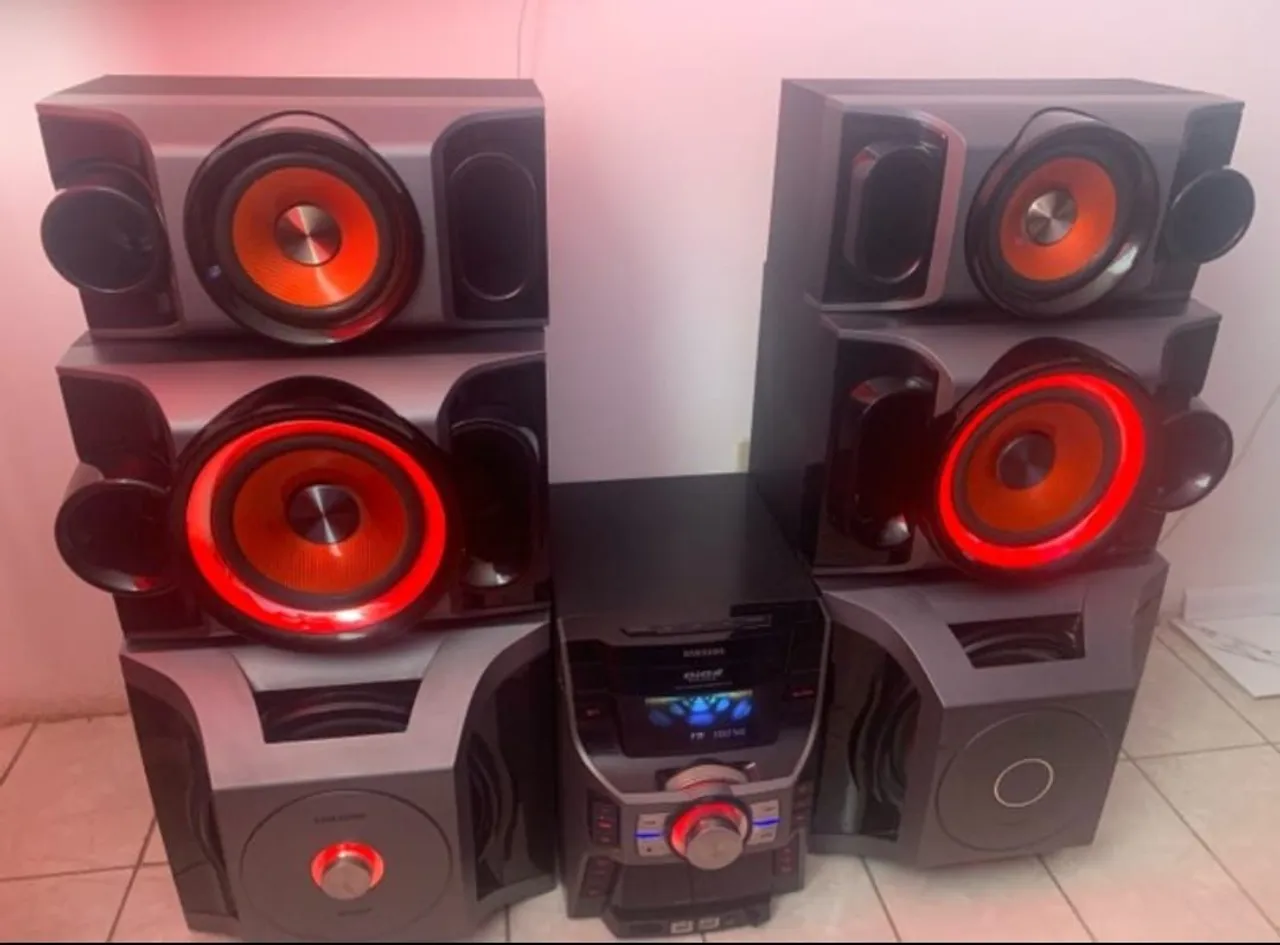 Som Samsung Micro System Completo com Design Moderno