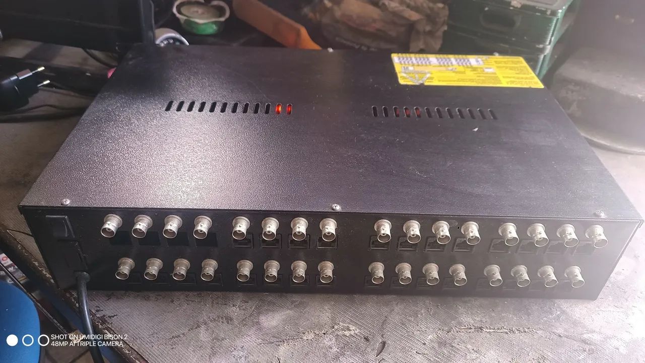 Switch Matrix/Distribuidor de Vídeo CCTV 32 Canais