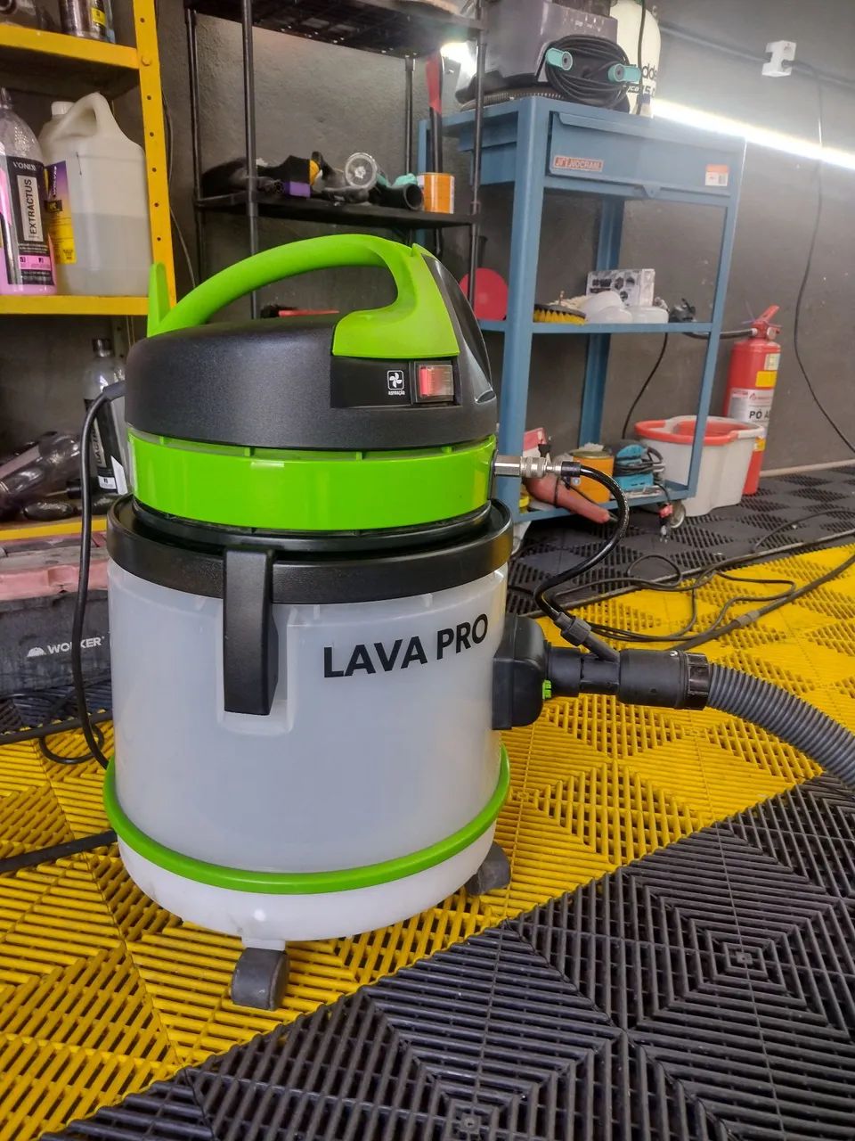 Extratora profissional IPC Lava Pro 127V 27L EP127