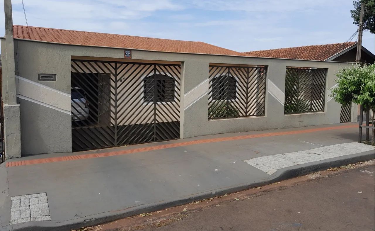 Casa a venda próximo do Centro de Londrina 