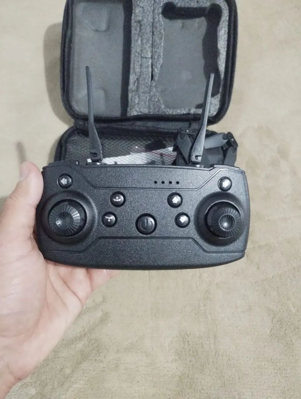 Drone E99 com Câmera Única em promoção *Presente dia das crianças*  - Foto 2