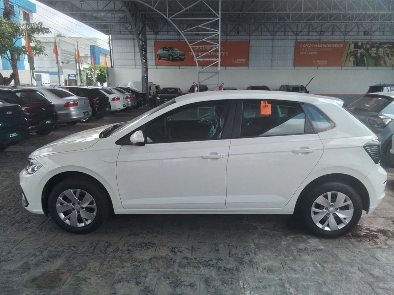 Volkswagen Polo 2024 1.0 mpi manual - Foto 3
