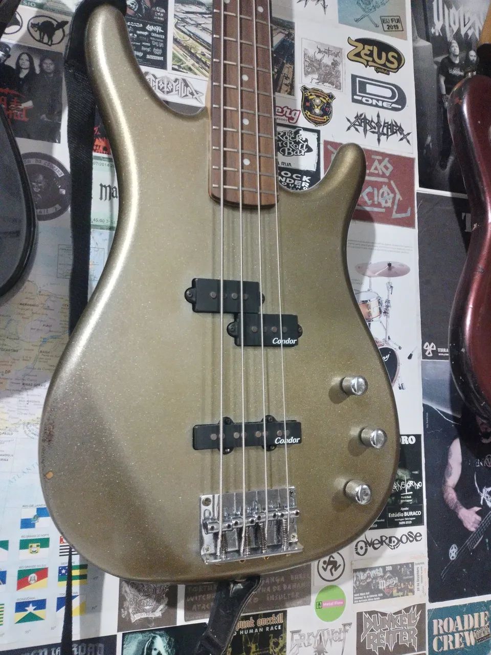 Baixo Condor XB10 