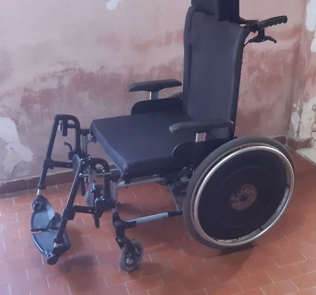 Cadeira de Rodas Ortobras Reclinável - Foto 4