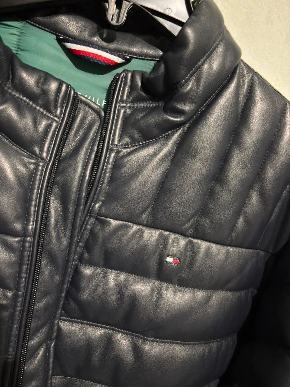 Jaqueta tommy Hilfiger puffer acolchoada azul - Foto 4