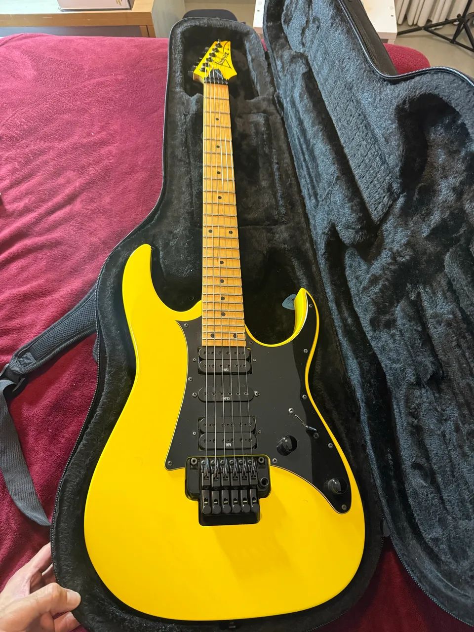 NEGOCIO PREÇO Ibanez RG 350 Amarela com case - Foto 3