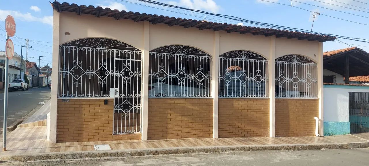 VENDO EXCELENTE CASA VINHAIS: