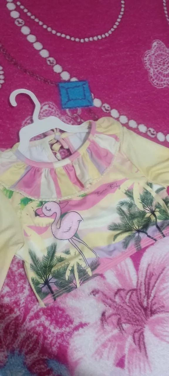 Conjunto de roupa de praia infantil meses ou idade  - Foto 3
