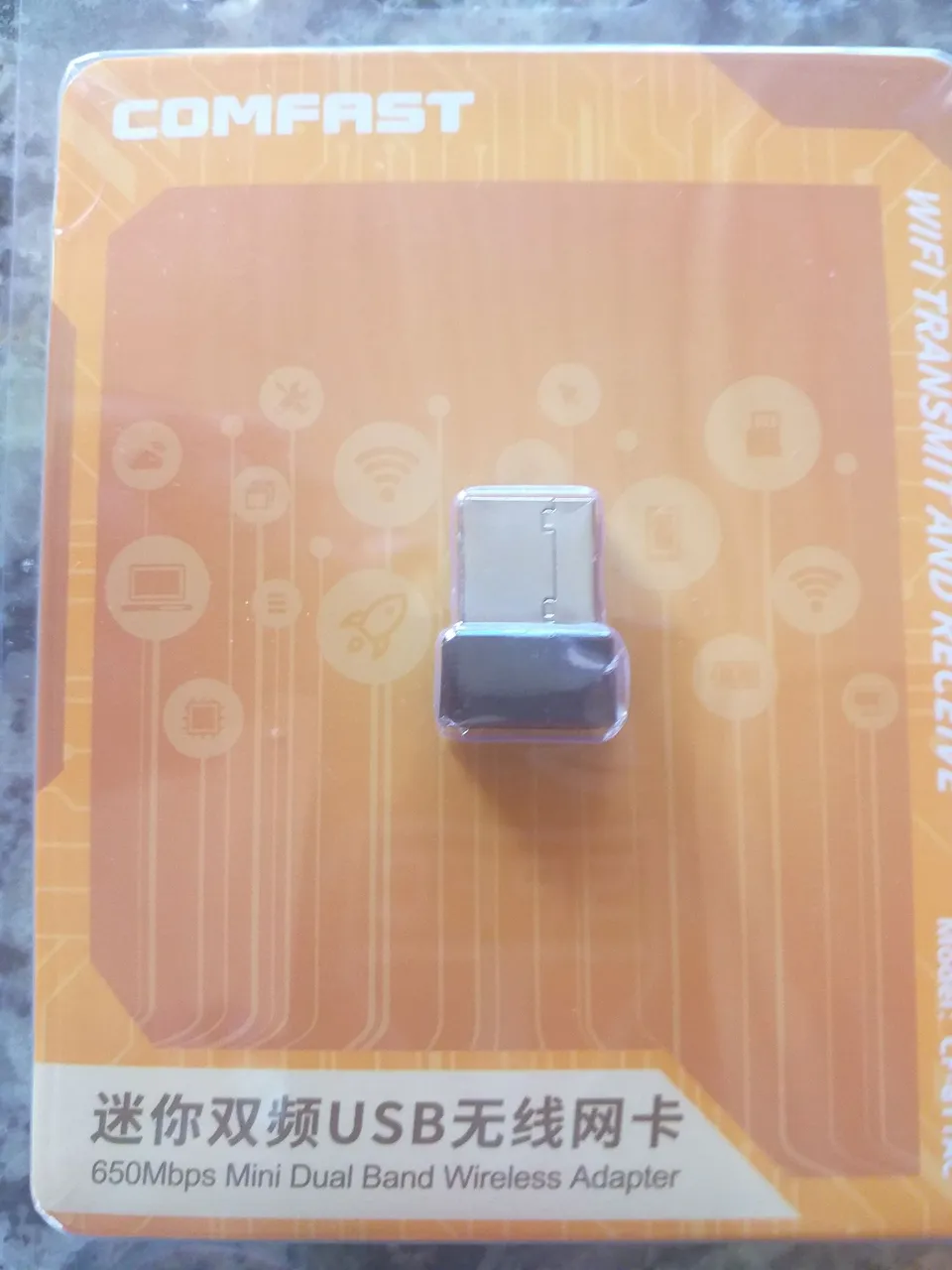 Adaptador Wi-Fi USB 650Mbps Dual Band - Comfast