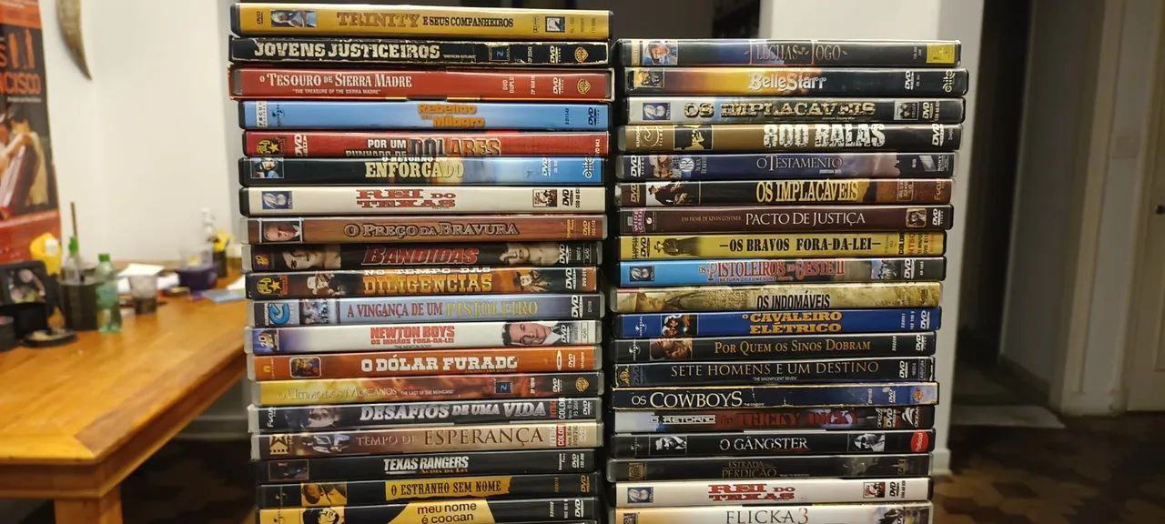 Coleção de DVDs de filmes de faroeste - Imperdível! - Foto 2