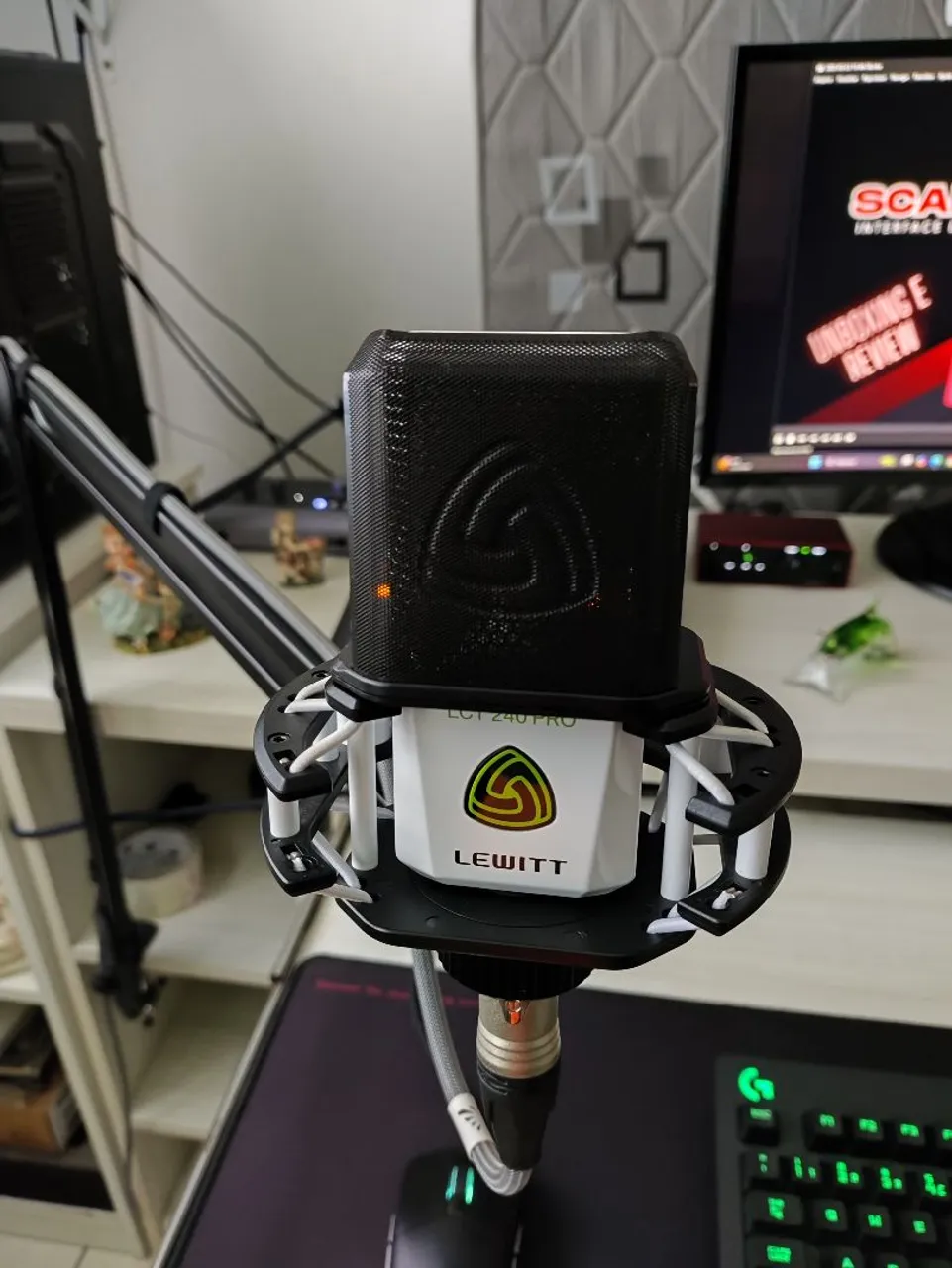 Microfone Lewitt LCT 240 Pro White Com Acessórios